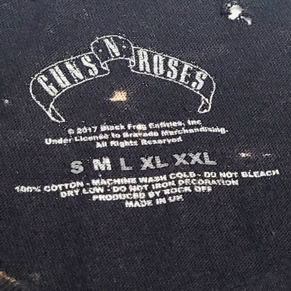 Authentic Guns N' Roses APPETITE FOR DESTRUCTION CROSS LOGO Distressed (Unisex) - Picture 12 of 12